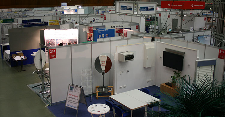 In der Eberthalle finden Suchende nach Ausstellungsr&auml;en und Messehallen, was sie brauchen.