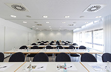 Konferenzraum 2 - Parlamentarisch